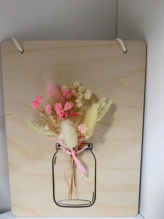 Sprzedam obrazek z bukiecikiem suszonych kwiatow