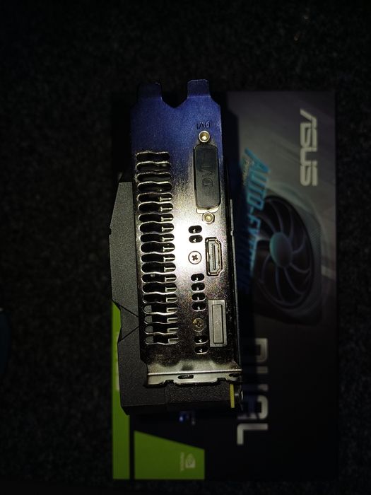 Asus  Dual 1660 Super