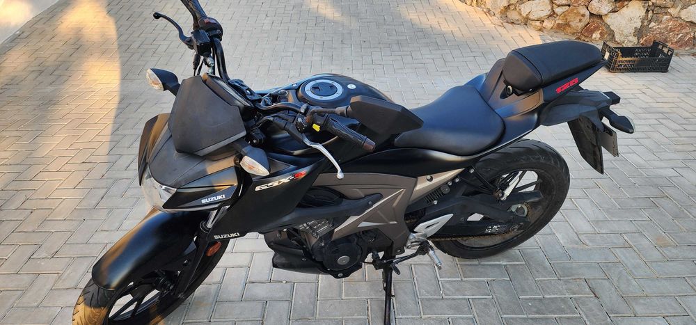 mota suzuki GSX-S125 2020 31.300kms Revisão completa