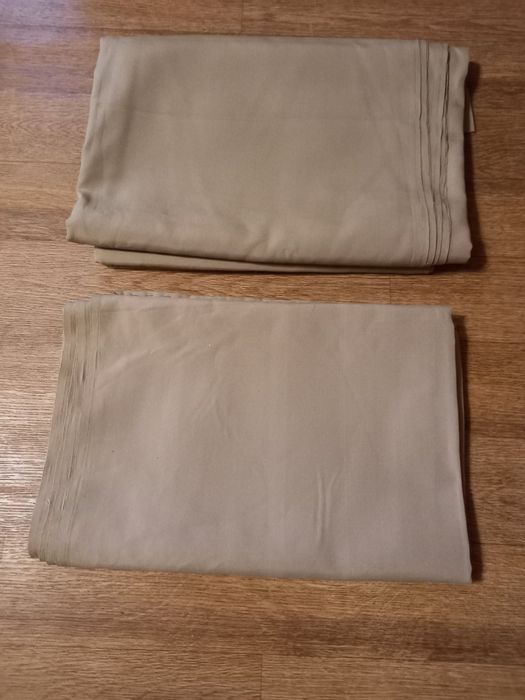 Ткани,скатерти, щетки одежные, зеркало,насадки для стрижки.