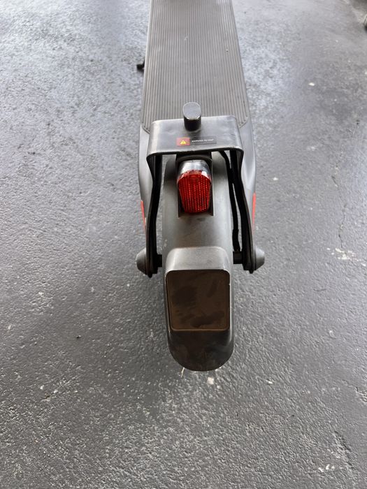 Trotinete Xiaomi Electric Scooter 4 Lite (2.ª Geração) — como nova, ~100 km