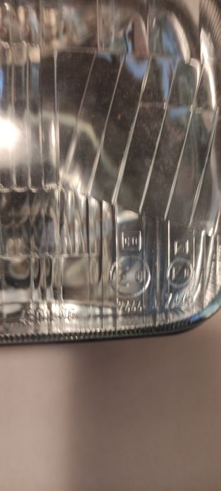 Lampa przednia do Fiata 126p