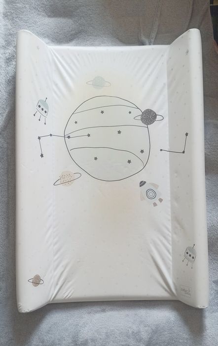 Usztywniony przewijak Cena 70x50 na komodę