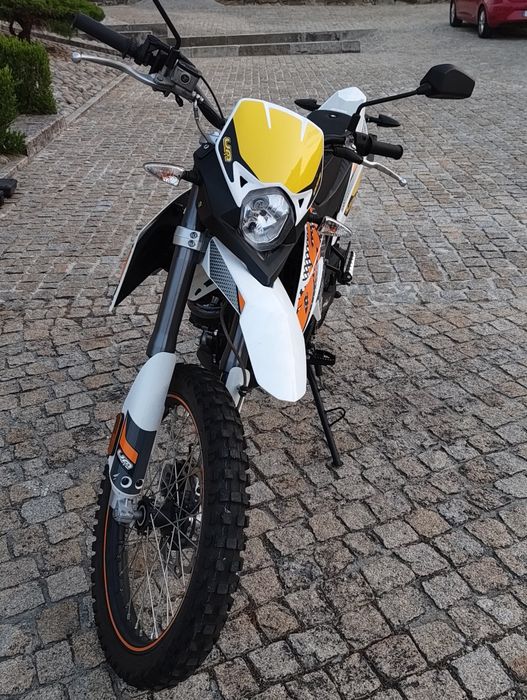 UM DSR EX 125cc !!!