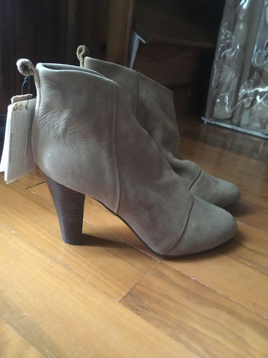 Botas novas Mango em pele