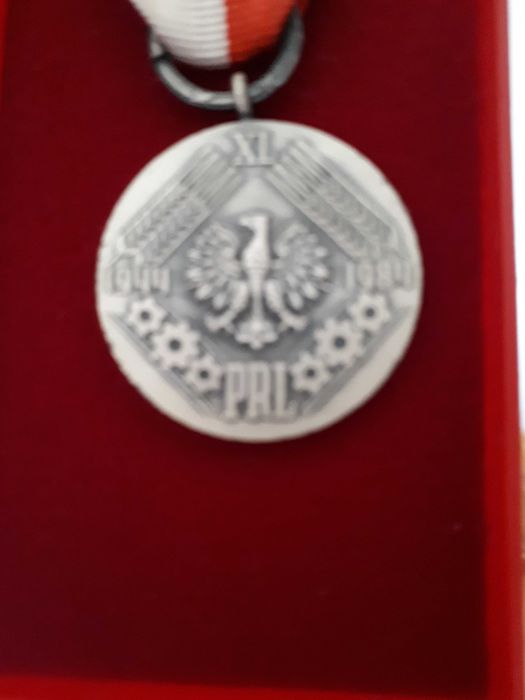 Medal Walka Praca Socjalizm 1984