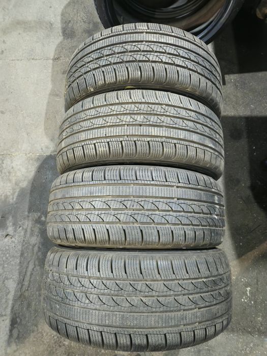 225/55R16 Zimowe używane Rotalla  Ice-Plus S210 4szt.