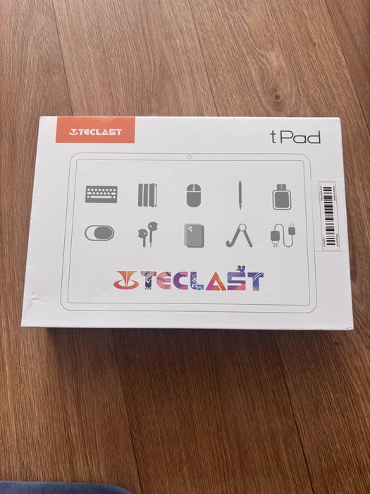 Планшет TECLAST.
