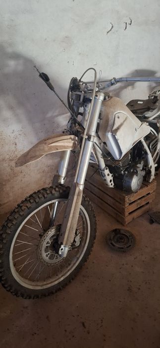 Material Yamaha Tt600E Belgarda