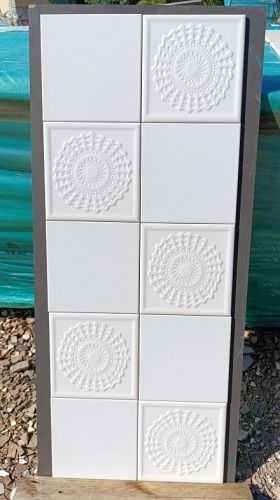 Biała błyszcząca koronka ceramiczna 20x20