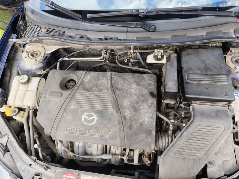 Mazda 3 benzyna ksenony, niski przebieg