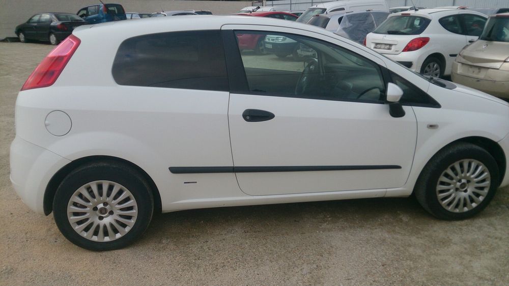 Fiat Grande Punto 1.3 multijet para peças