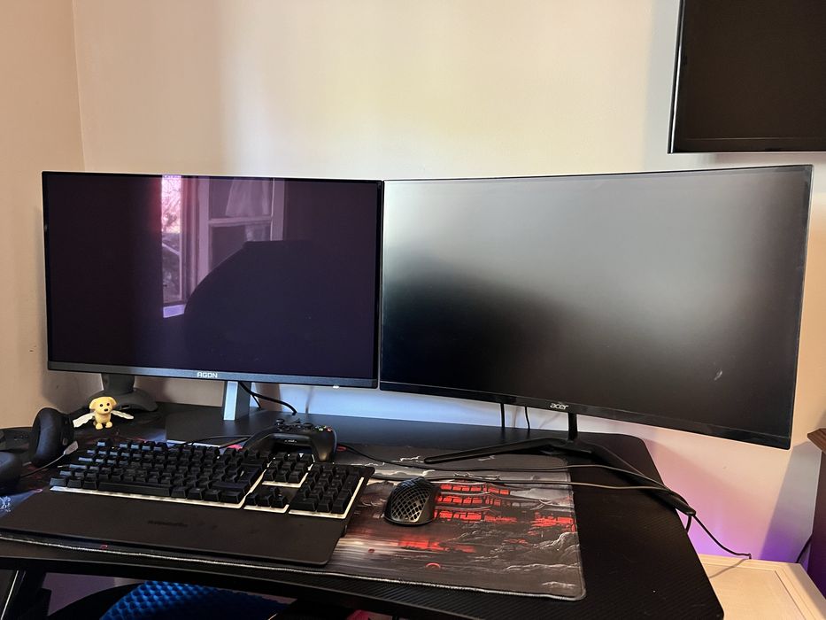 Monitor curvo Acer Nitro 1440p 27”