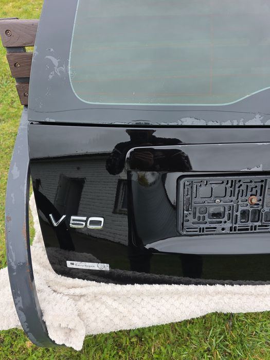 Klapa bagażnika volvo v50
