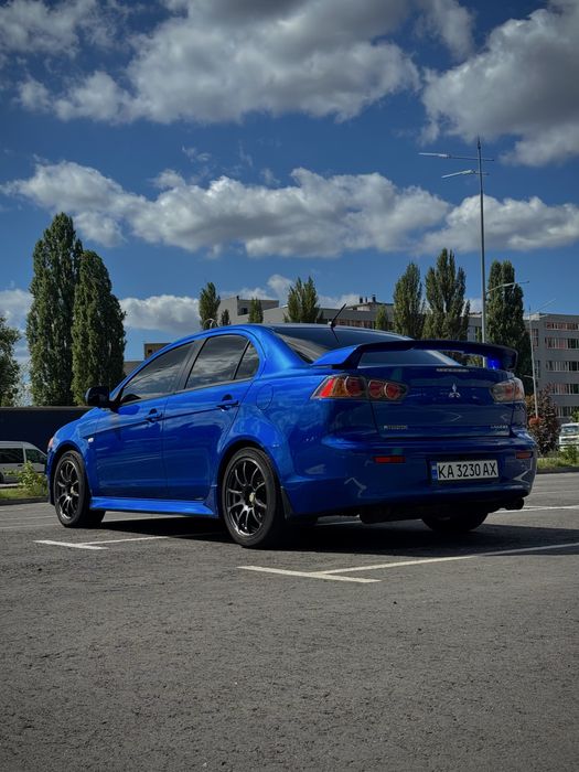 Mitsubishi Lancer X 10 2.0 CVT