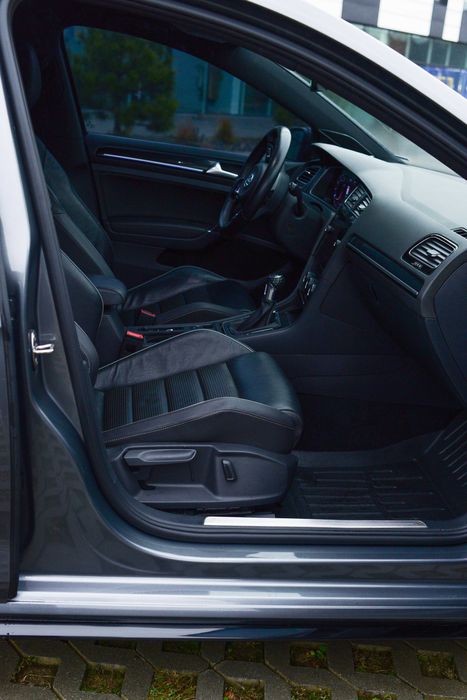 Volkswagen Golf 450к.с. GTI R ідеал