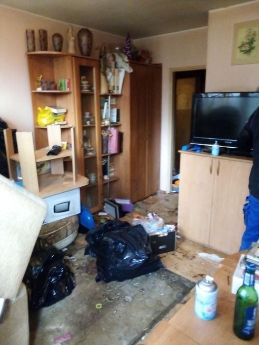 WYWÓZ grantów mebli gruzu Opróżnianie utylizacja likwidacja sprzątanie