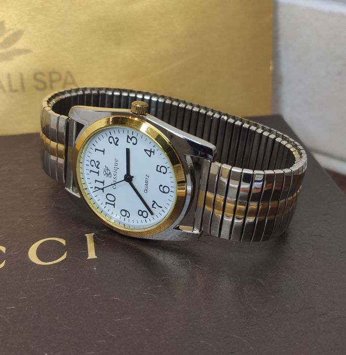 Elegancki zegarek damski - CLASSIQUE
