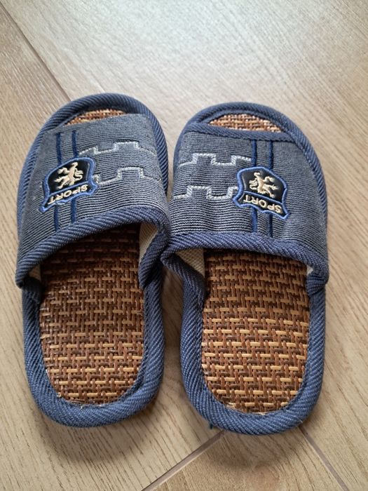 Віддам Тапочки, 27,33розміри