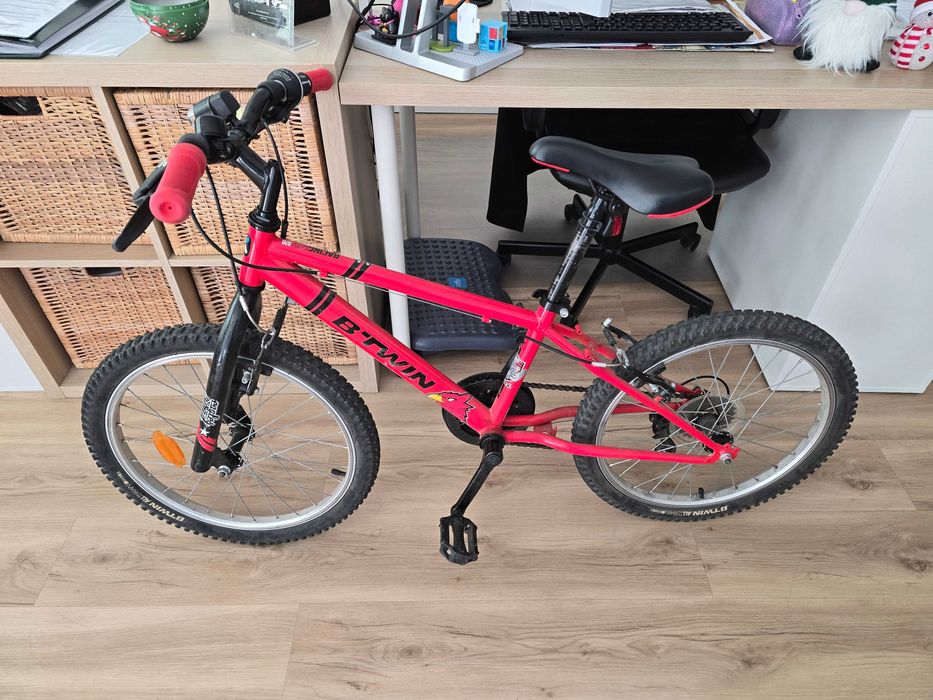 Bicicleta Btwin Vermelha