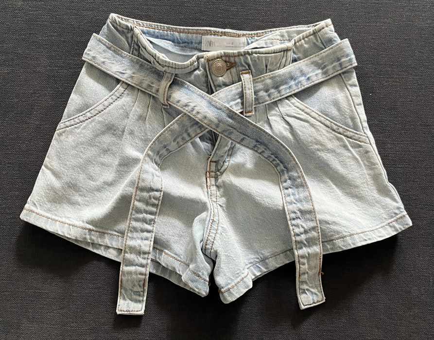 Calção menina Zara