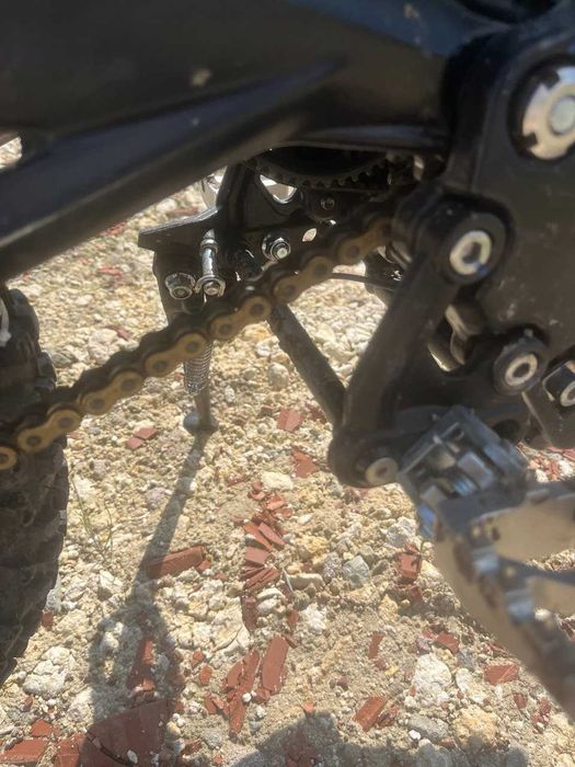 Sur-Ron Light Bee X 2024. sur ron surron lbx e-bike