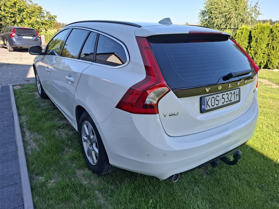 Volvo v60 lift Ekonomiczny Zadbany Serwisowany