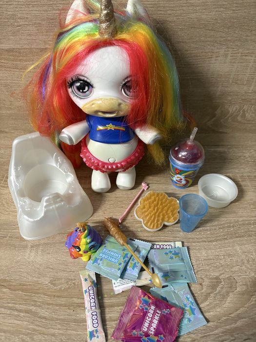 interaktywna lalka Poopsie Dancing Unicorn