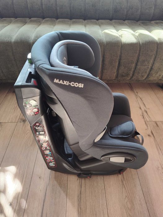 Maxi Cosi Axiss – obrotowy fotelik 9-18 kg – Authegraph