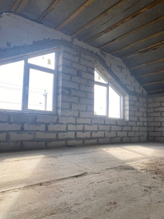 Продаж  будинок 138 м2. Супер ціна .КМ Онтаріо. 20хв. до Києва