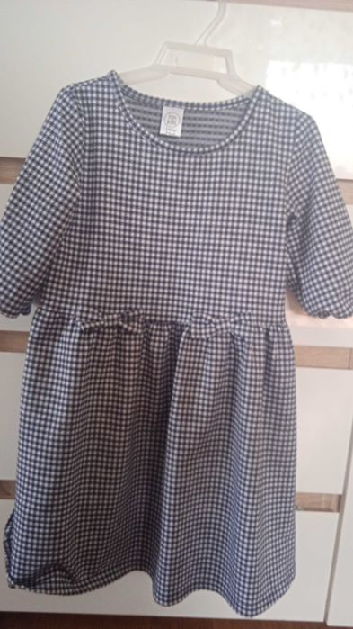 Sukienka rozmiar 116