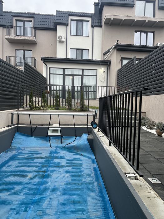 Будинок з Сучасним Євроремонтом + Басейн + Барбекю зона