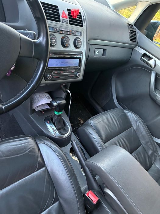 Sprzadam auto TOURAN !! POLECAM