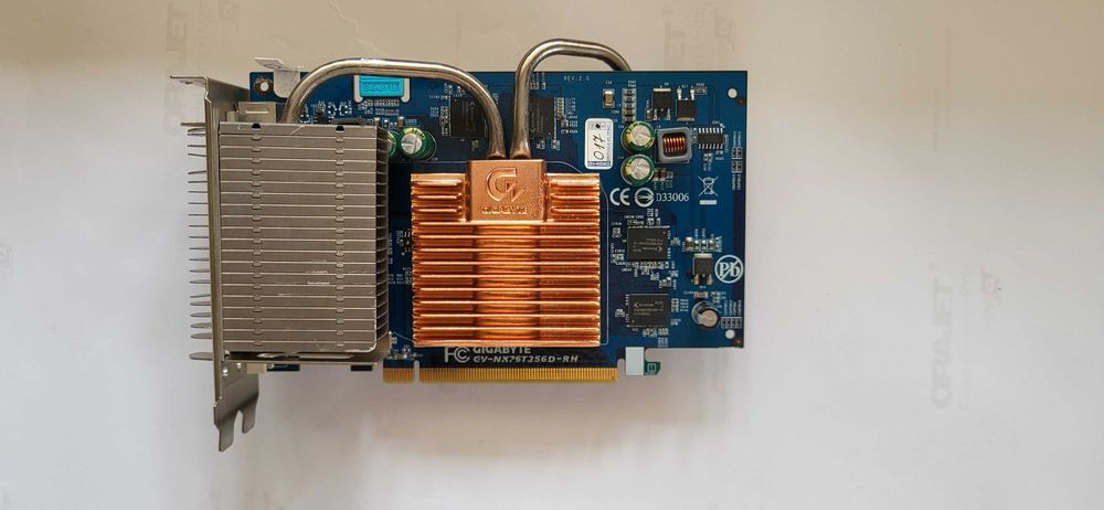Karta graficzna RETRO Gigabyte GeForce 7600 GS 256MB DDR2 Silent Pipe [22]