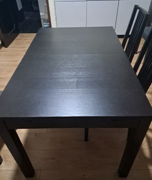 Mesa de sala de jantar preto /castanho extensivel