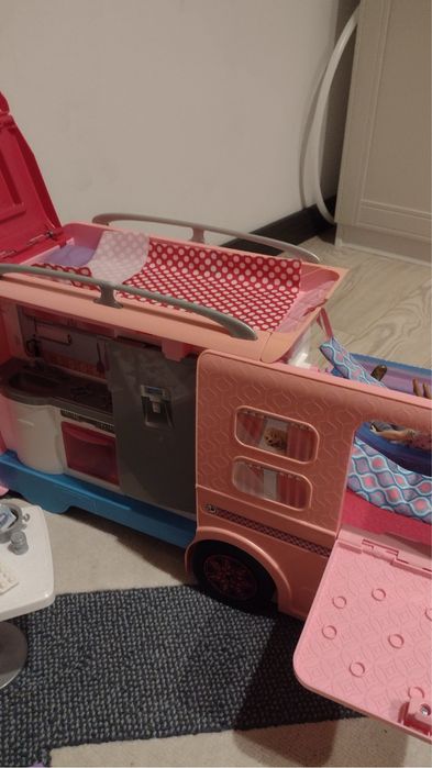 Mattel Barbie Wymarzony Kamper + lalki + zestaw sklep