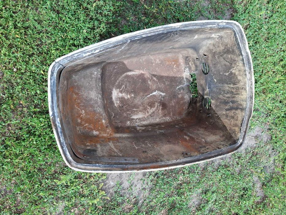 кришка захист  лодочного мотора