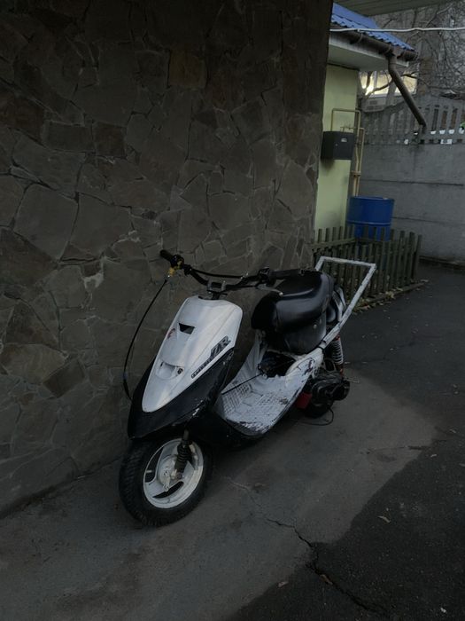 Yamaha next zone super jog zr