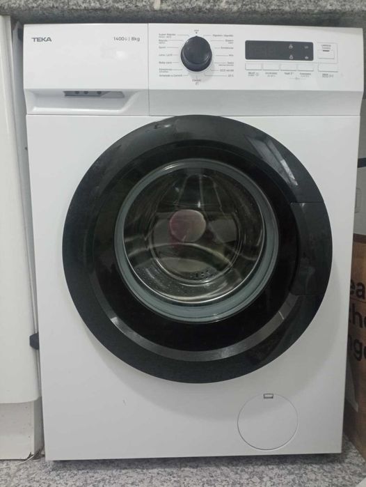 Máquina de lavar roupa como nova – 6 meses de uso