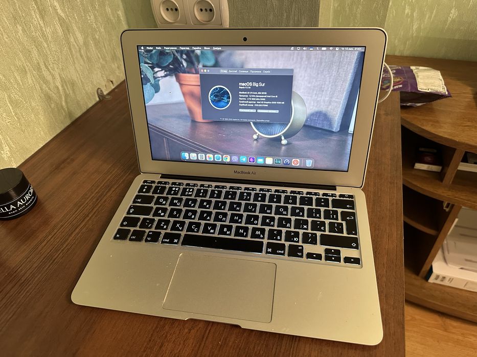 MacBook Air 2013 11インチi5 8GB 256GB Dual ᐈ Apple MacBook Air 11 2013 (Z0NY00051) купить Киев 📱 цена