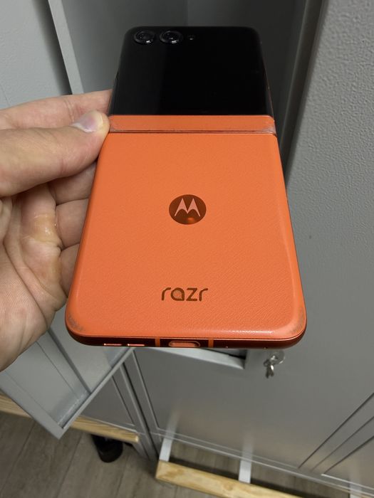 Motorola razr 2024 8/256