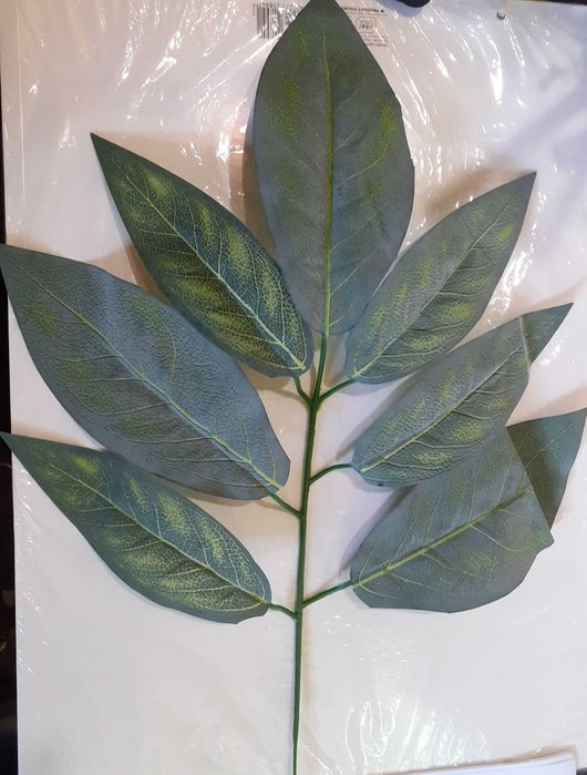 Liść sztuczny gałązka