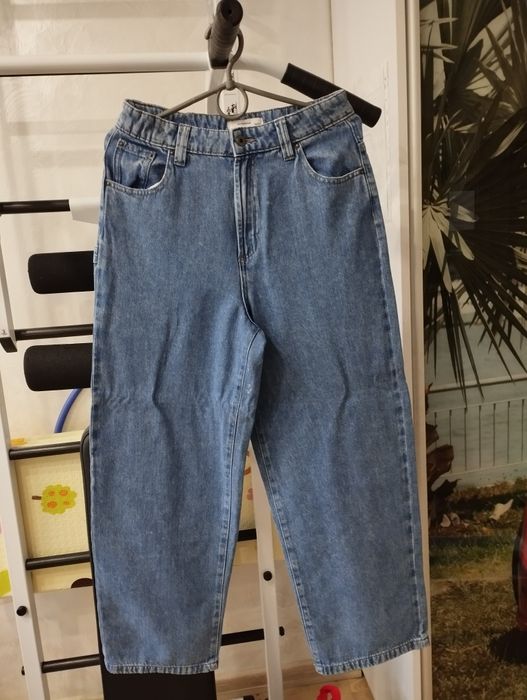 Двосторонній бомбер Zara, реглан Vingino і джинси Reserved