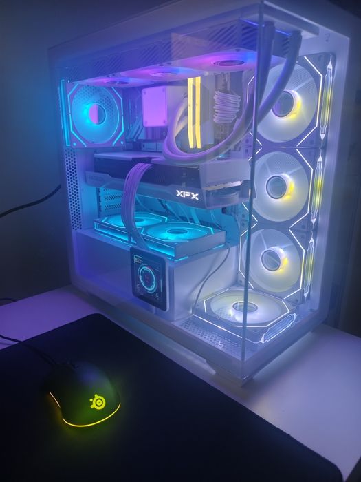 PC Gaming Topo de Gama Ryzen 9700X + XFX RX9070XT + Corsair 32GB DDR5