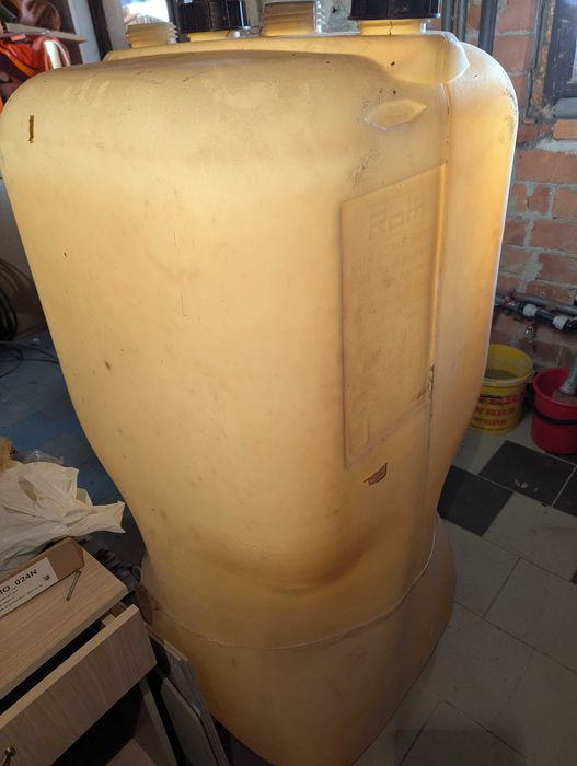 Zbiornik na paliwo 750 l