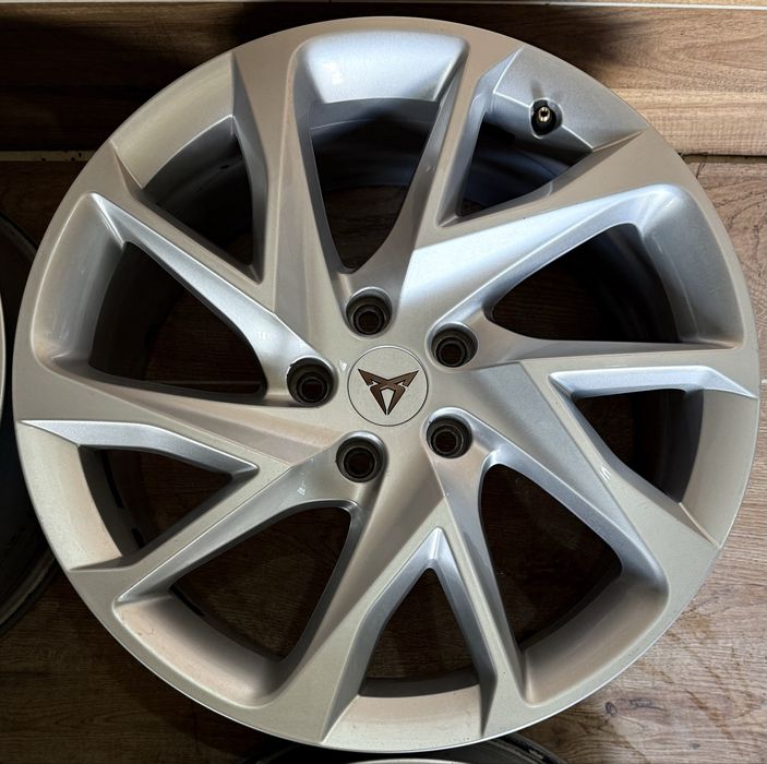 R18 5x112 диски Seat Leon Ateca Tarraco VW Golf Passat Tiguan