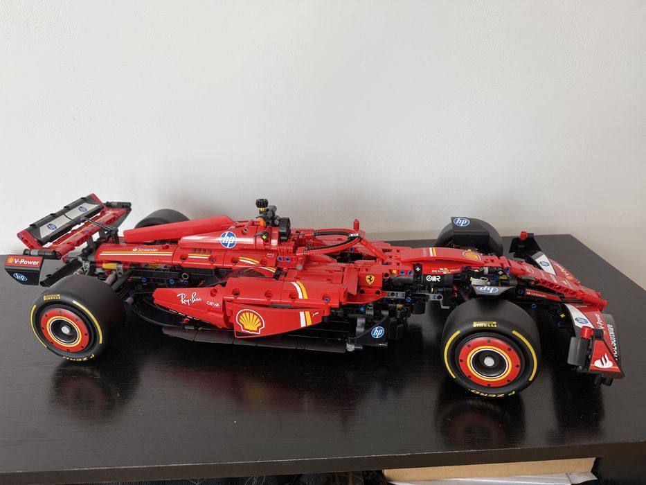 42207 LEGO Technic Bolid F1 Ferrari SF-24