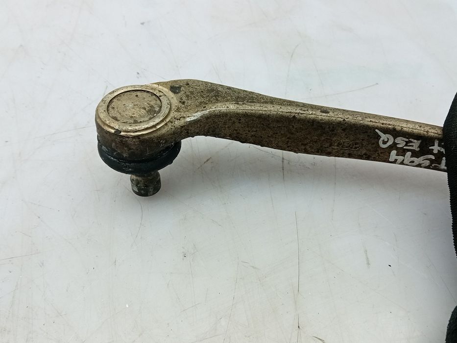 Braço de suspensão frente esquerdo AUDI A4 Avant (8E5, B6)