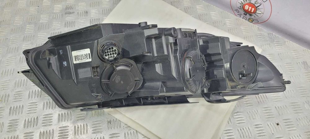 Фара ліва Land Rover Discovery Sport Range Rover 2015-2019