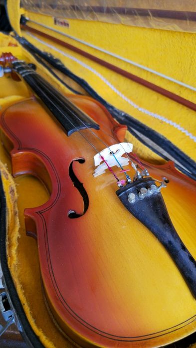 Violino 3/4 nao profissional